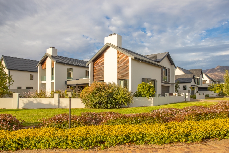 5 Bedroom Property for Sale in Val De Vie Estate Western Cape
